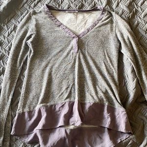 Long Sleeve V-Neck